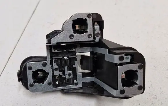 Volvo V40 Tail light bulb cover holder 31290851