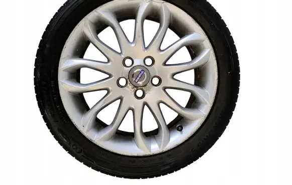 Volvo C30 R17 alloy rim 