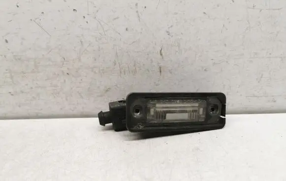 Volkswagen PASSAT B6 Number plate light 1J6943021B