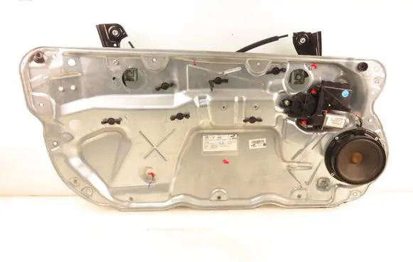 Volkswagen Polo IV 9N3 Front door window regulator with motor 6Q2959802A