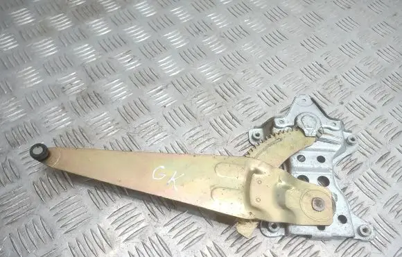 Toyota Corolla Verso E121 Rear window lifting mechanism without motor