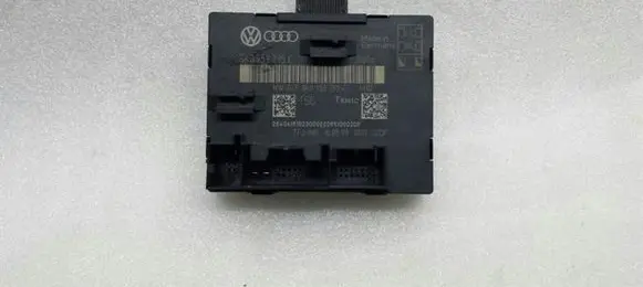 Audi A4 S4 B8 8K Door control unit/module 8K0959795C