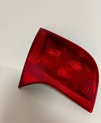 Audi A4 S4 B7 8E 8H Tailgate rear/tail lights 8E9945093 484501 ULO749001