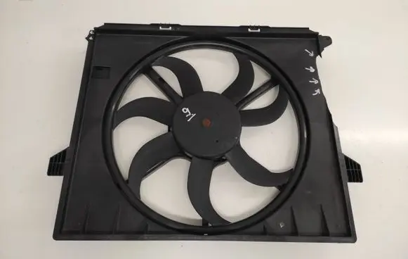 Mercedes-Benz R W251 Radiator cooling fan shroud A1645000193
