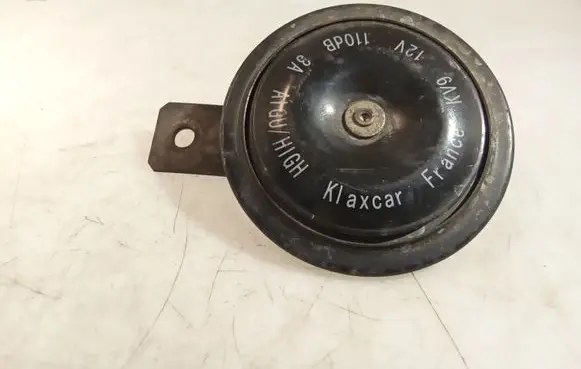 Mitsubishi Space Gear Horn signal 110D E13000645