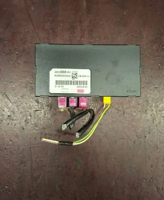 Peugeot 607 Aerial antenna amplifier 9655888380 4EF0L835 503550240200