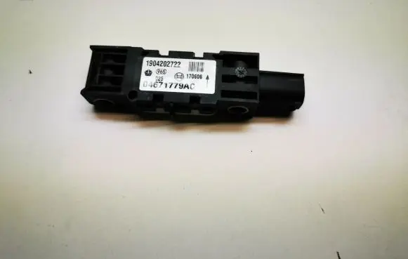 Chrysler 300 - 300C Airbag deployment crash/impact sensor 04671779AC