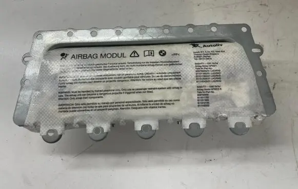 BMW 5 F10 F11 Passenger airbag 39923039901 611012001A 11B0311A0131