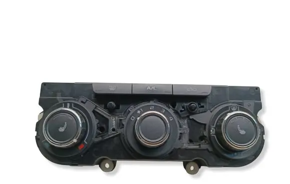 Skoda Yeti (5L) Climate control unit 3T0820047AM 5HB00975271
