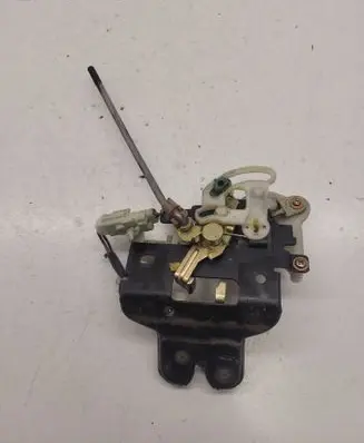 Mazda 6 Tailgate/trunk/boot lock/catch/latch B6701