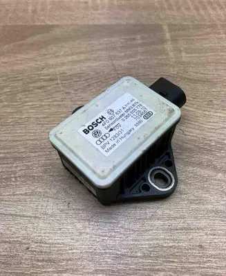 Audi A6 S6 C6 4F ESP acceleration yaw rate sensor 4F0907637A 0265005776