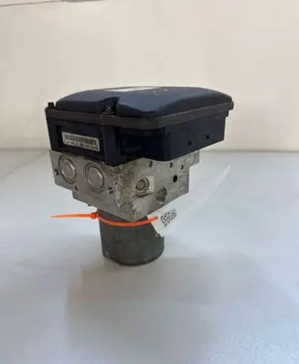BMW 5 F10 F11 ABS Pump 6799517 6799515
