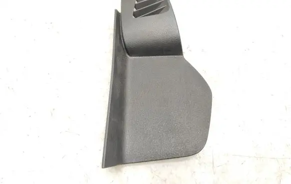 Peugeot Traveller Dashboard side end trim 9808188377