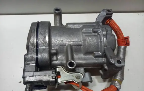 Honda CR-V Air conditioning (A/C) compressor (pump) 0424000542 ESB27C