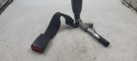 BMW 3 E90 E91 Rear seatbelt buckle 