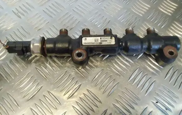 Citroen C4 I Fuel main line pipe 9654592680 9655465480
