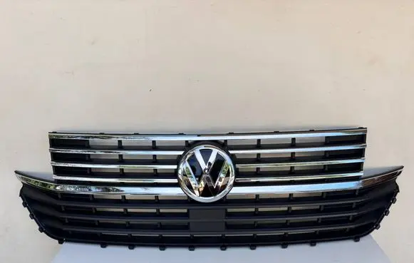 Volkswagen Multivan T6 Front bumper upper radiator grill 7LA853651B