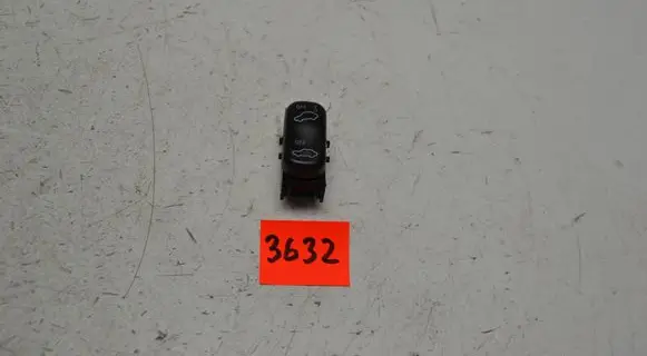 Mercedes-Benz C W203 Alarm switch A2108201710 5015939410