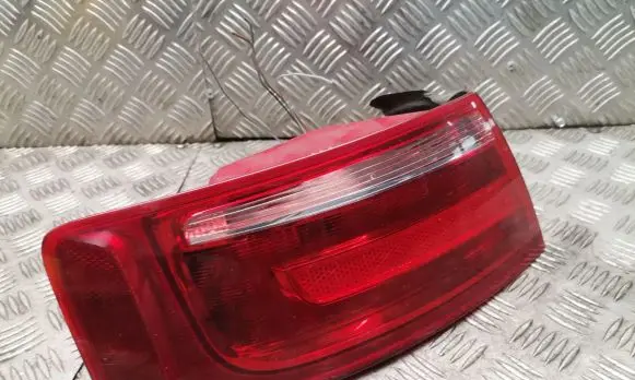Audi A5 8T 8F Rear/tail lights 8t0945095