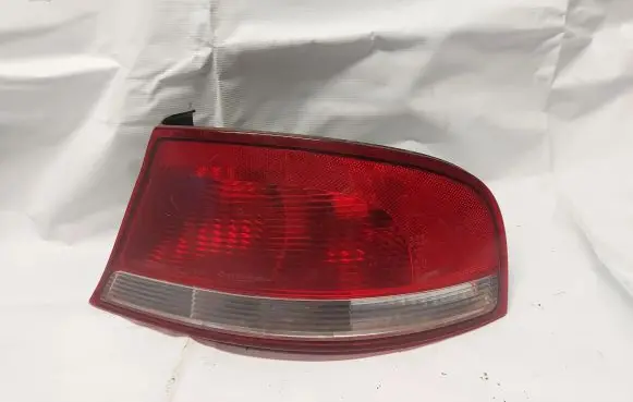 Chrysler Sebring (ST-22 - JR) Rear/tail lights 04805352AA