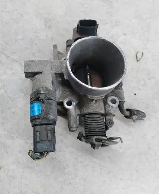 Subaru Impreza II Throttle body valve A33661R02
