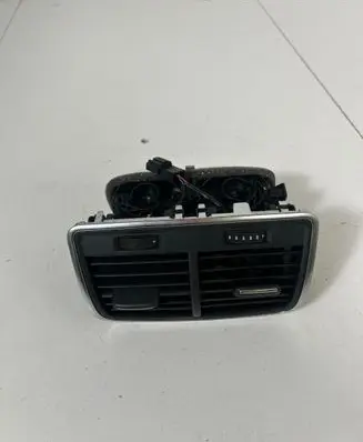Audi A6 C7 Rear air vent grill 4G0819203