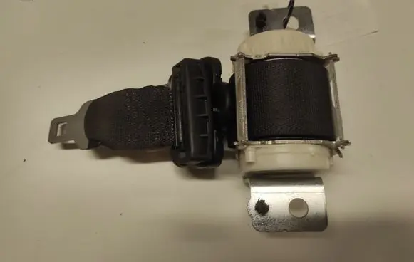 Chrysler Voyager Third row seat belt P1AF271DVAB 432093R TR92939Y4107