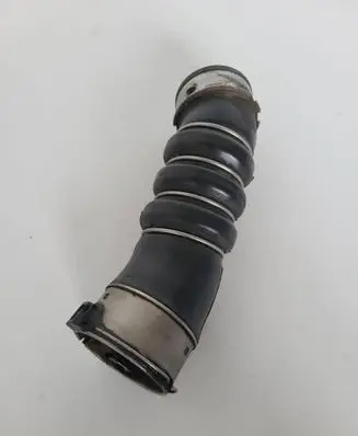 BMW 3 E90 E91 Intercooler hose/pipe 7797480