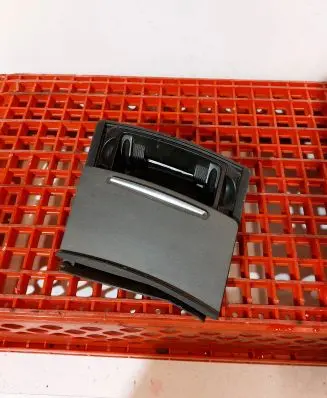Ashtray (front)