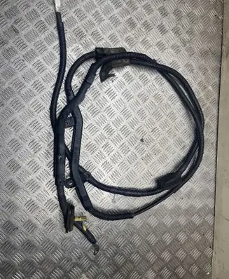 Infiniti FX Positive cable (battery) 
