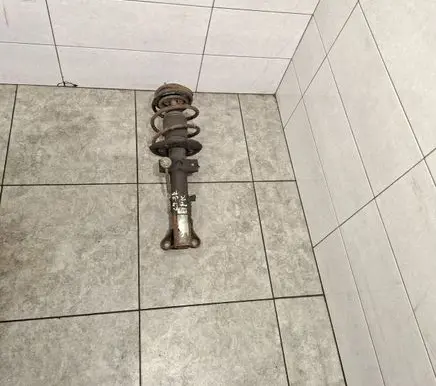Mercedes-Benz SLK R171 Front shock absorber/damper A1713201030