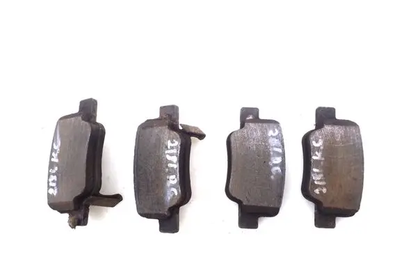 Toyota Verso Brake pads (rear) 044660F010