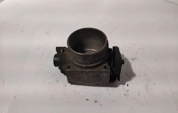 Volvo S40, V40 Throttle valve 9186780