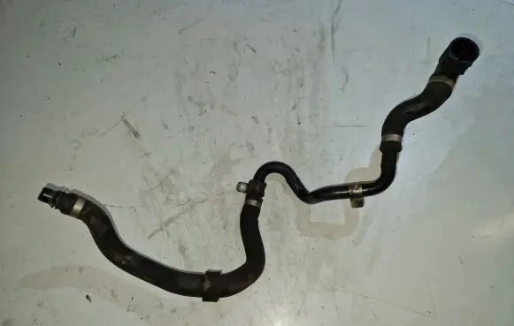 Mercedes-Benz E W212 Engine coolant pipe/hose A2126016482