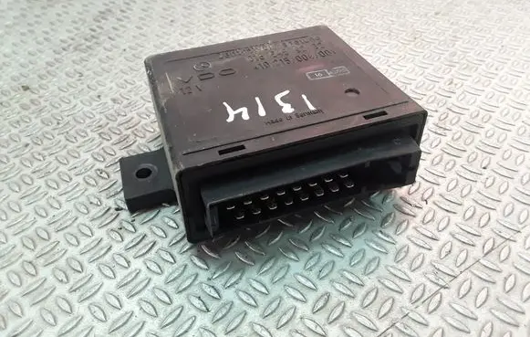 Mercedes-Benz Vito Viano W638 Door central lock control unit/module 0165459232