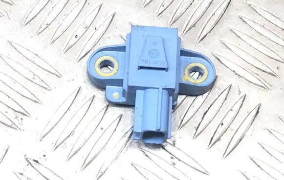 Volkswagen Golf V Airbag deployment crash/impact sensor 1K0955557A 0232ES1E6MTZ