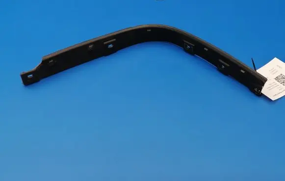 Cadillac CTS Rear bumper mounting bracket 25735576
