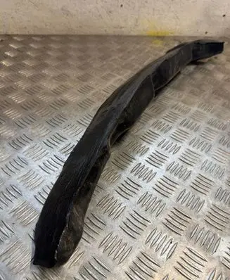 KIA Sportage Fender foam support/seal 84142F1000