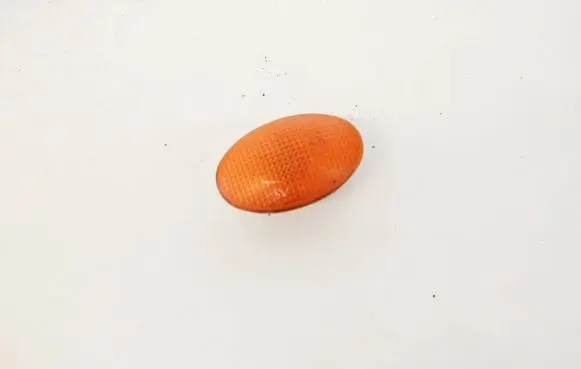 Ford Fiesta Front fender indicator light