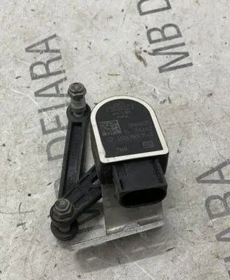 BMW 5 F10 F11 Headlight/headlamp level sensor 6861351