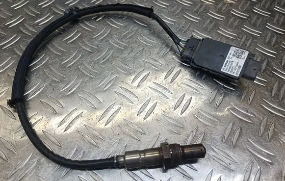 Citroen C4 X Lambda probe sensor 9816276480 EGSNK2 0281008675