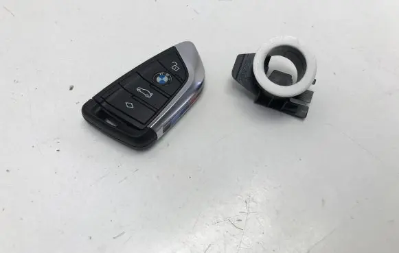 BMW 3 G20 G21 Ignition key/card 5A40689 6995617