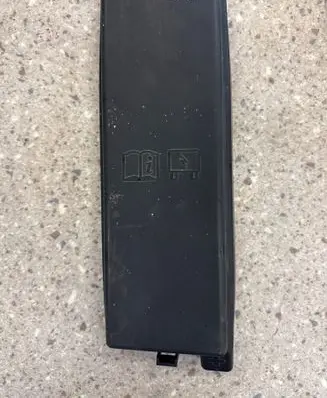 Land Rover Range Rover Sport L320 Fuse box cover 580000003