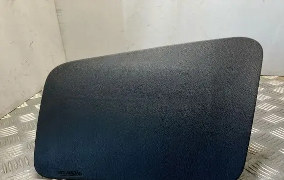 Nissan Juke I F15 Passenger airbag 