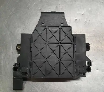 Volvo V70 Engine control unit holder 30788986 9G9N12A692A