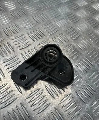 Radiator support slam panel bracket
