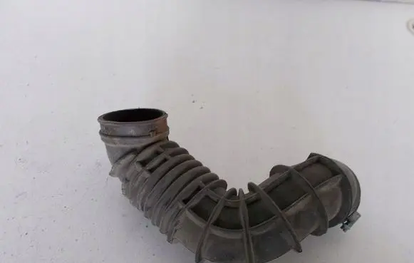 Ford Focus Air intake hose/pipe 
