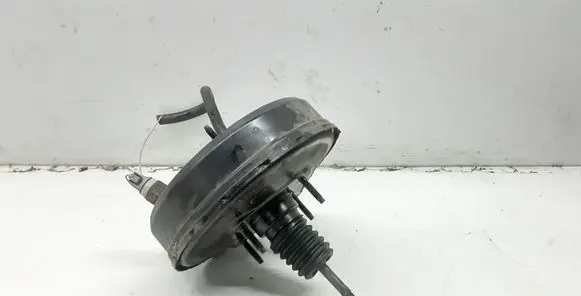 Toyota Avensis Verso Brake booster