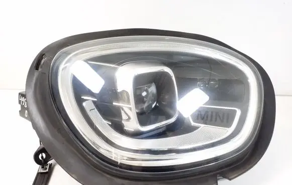 Mini Cooper Countryman F60 Headlight/headlamp 9881594