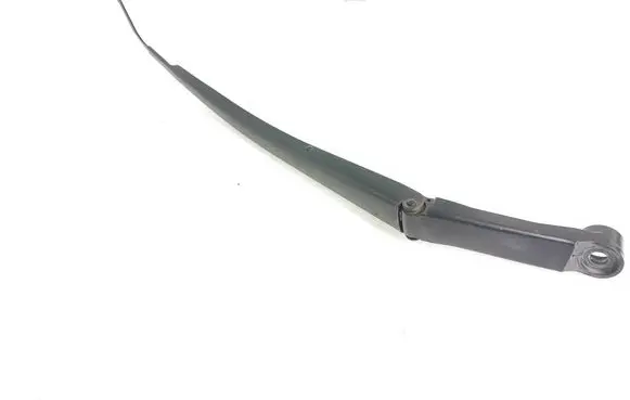Toyota RAV 4 (XA40) Front wiper blade arm